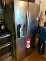 STAINLESS STEEL REFRIGERATOR FOOD NOT INCLUDED