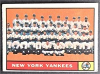 1961 Topps Baseball Team Card Lot of 11 Cards