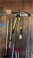Large hand tool garage lot