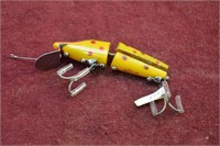 Heddon Scissor Tail Yellow Spots Lure