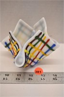 Art glass handkerchief bowl (marked 2H)