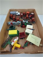 Hesston & Other 1/64 Lot