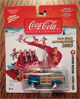 2005 Coca Cola Automent (Toy Car Ornament) (New)