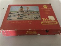 Triang passenger train set boxed