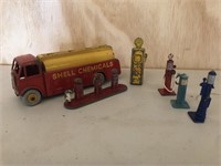 Shell diecast metal tanker & metal bowsers