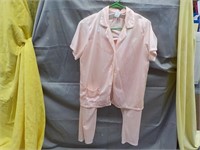 JC Penney Silky Pajamas, Size 40/18