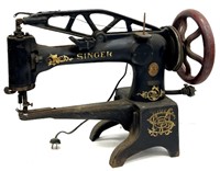 Antique The Singer Mfg. Co. Leather Sewing Machine