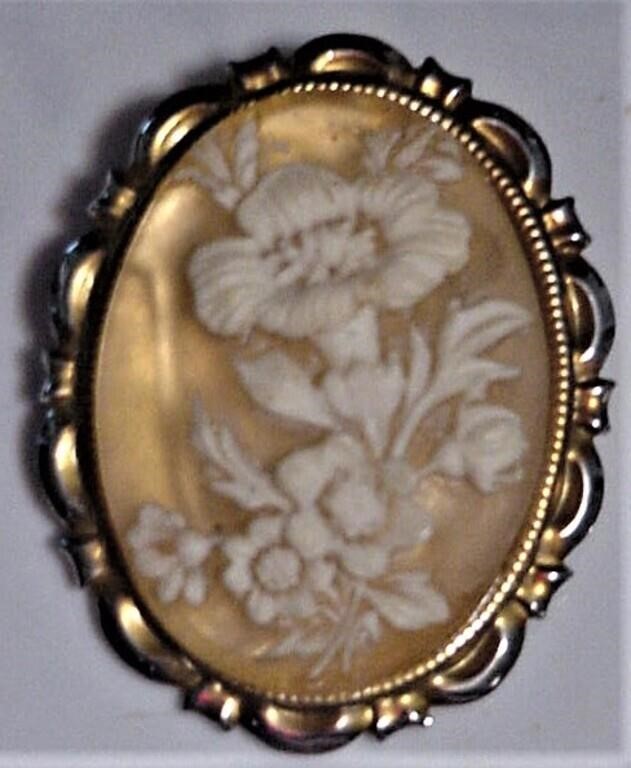 JEWELRY VINTAGE WATCHES CLOTHING COLLECTIBLES