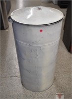 Flour Bin 28" High *LYR