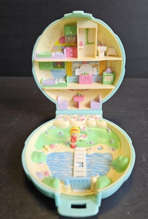 Blue Bird Toys Polly Pocket Beach House