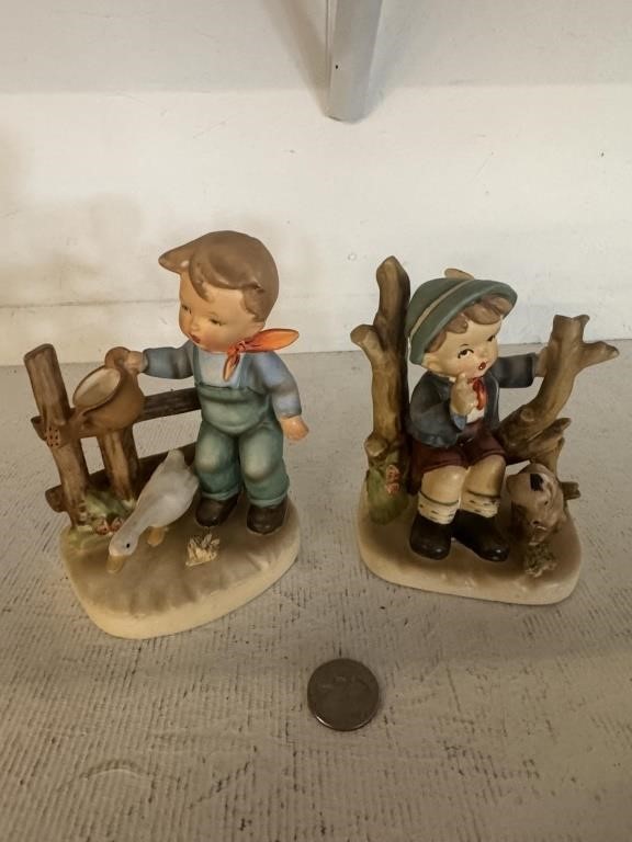 Vintage Hummel/Figurines