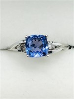 $1800 10K Tanzanite Diamond (Vs2-Si1) Ring