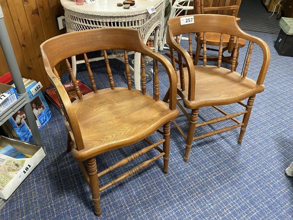 2 VINTAGE SOLID WOOD SIDE CHAIRS