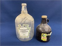 Heinz Vinegar and Lucky Leaf Apple Cider jugs