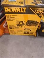DeWalt nailer and compressor combo kit