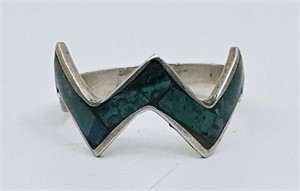 Sterling Silver Turquoise Inlaid Ring