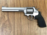 Smith & Wesson 657-4 41Mag revolver, 6 shot,