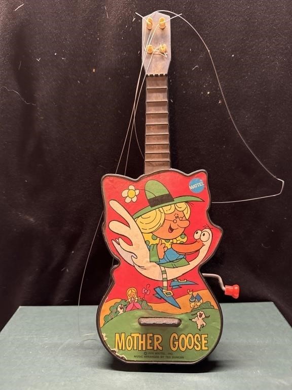 1970 Mattel Mother Goose Guitar needs strings