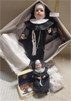 GEPPEDDO SISTER CATHERINE PORCELIAN DOLL +