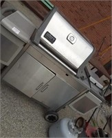 Large Webera Platinum Grill with two propane