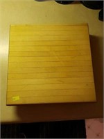 Footed solid wood cutting block