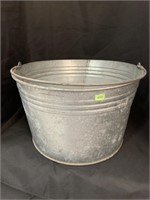 KELLEY 4 GAL GALVANIZED BUCKET