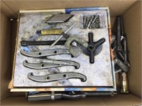 Assorted Puller Tools