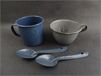 Lot of Enamelware Items - x2 Mugs & Spoons