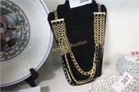 COSTUME JEWELRY NECKLACE - DISPLAY NOT INCLUDED