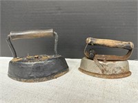 Primitive Cast Iron Asbestos & Dover Sad Iron
