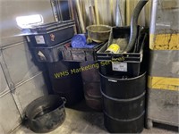 OIl Barrels and Oil Pans