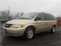 2001 Chryster Town & Country