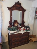 MARBLE TOP DRESSER WITH MIRROR (NO CONTENTS)