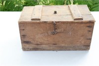 PT CATALINA Wooden Box