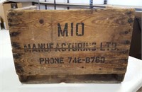 Vintage MIO Mfg Wooden Handled Crate, Toronto
