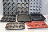 VARIOUS COOKING TRAYS