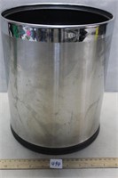 STAINLESS GARBAGE CAN