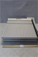 BOSTON PAPER CUTTER