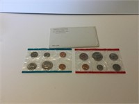1971 P & D mint sets