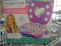 KIDS MAKEUP KIT