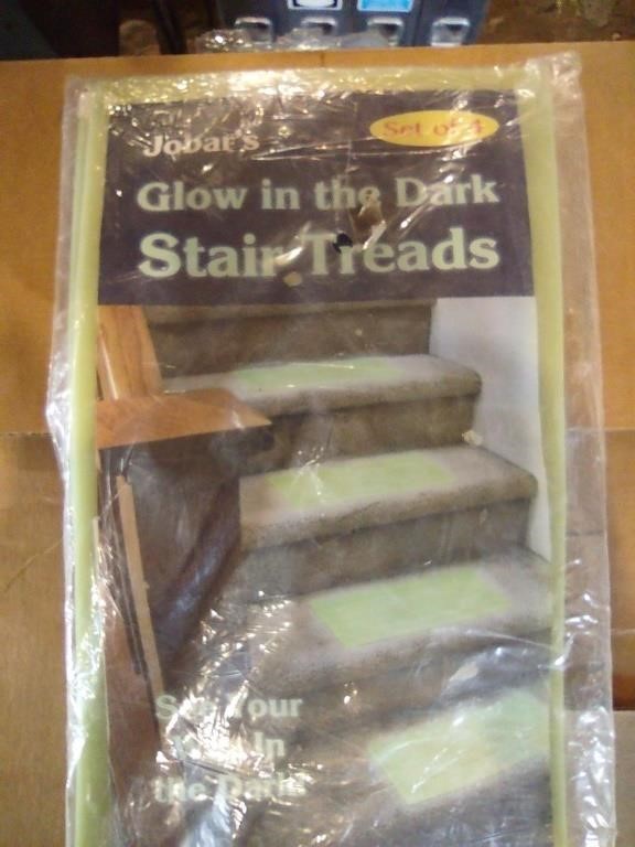 (4) Glow in the Dark Stair Treads