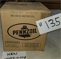 New Can of Penzoil 5w30 Motor Oil