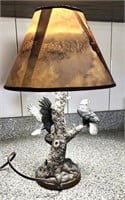 B5 TREETOP MAJESTY TABLE LAMP