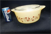 PYREX 2 1/2 QRT BOWL WITH LID