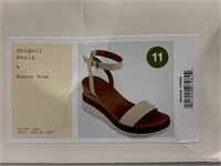 WOMENS SHOES SIZE 11 (OPEN BOX, NEW)