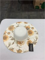 $30  Justin Taylor Sun hat sunflower