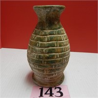 POTTERY VASE MADE IN MEXICO 9 IN