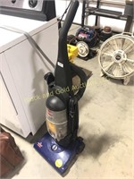 Bissell Power Force Helix Bagless Vacuum