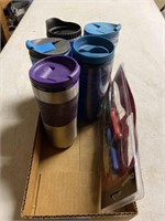 Box with insulated mugs and knife set