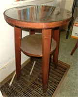 round top plant table w/taper legs/glass top